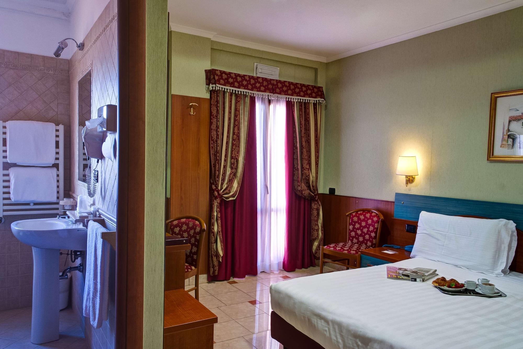 Hotel Riviera Fiumicino Buitenkant foto
